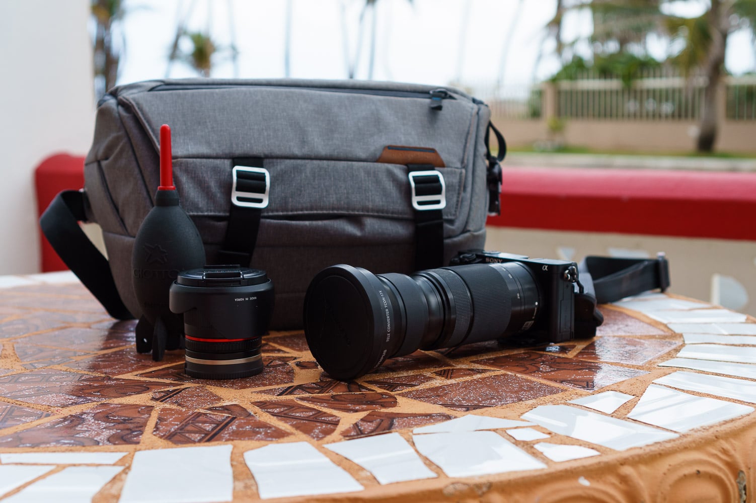 the-best-mirrorless-camera-bag-for-travel